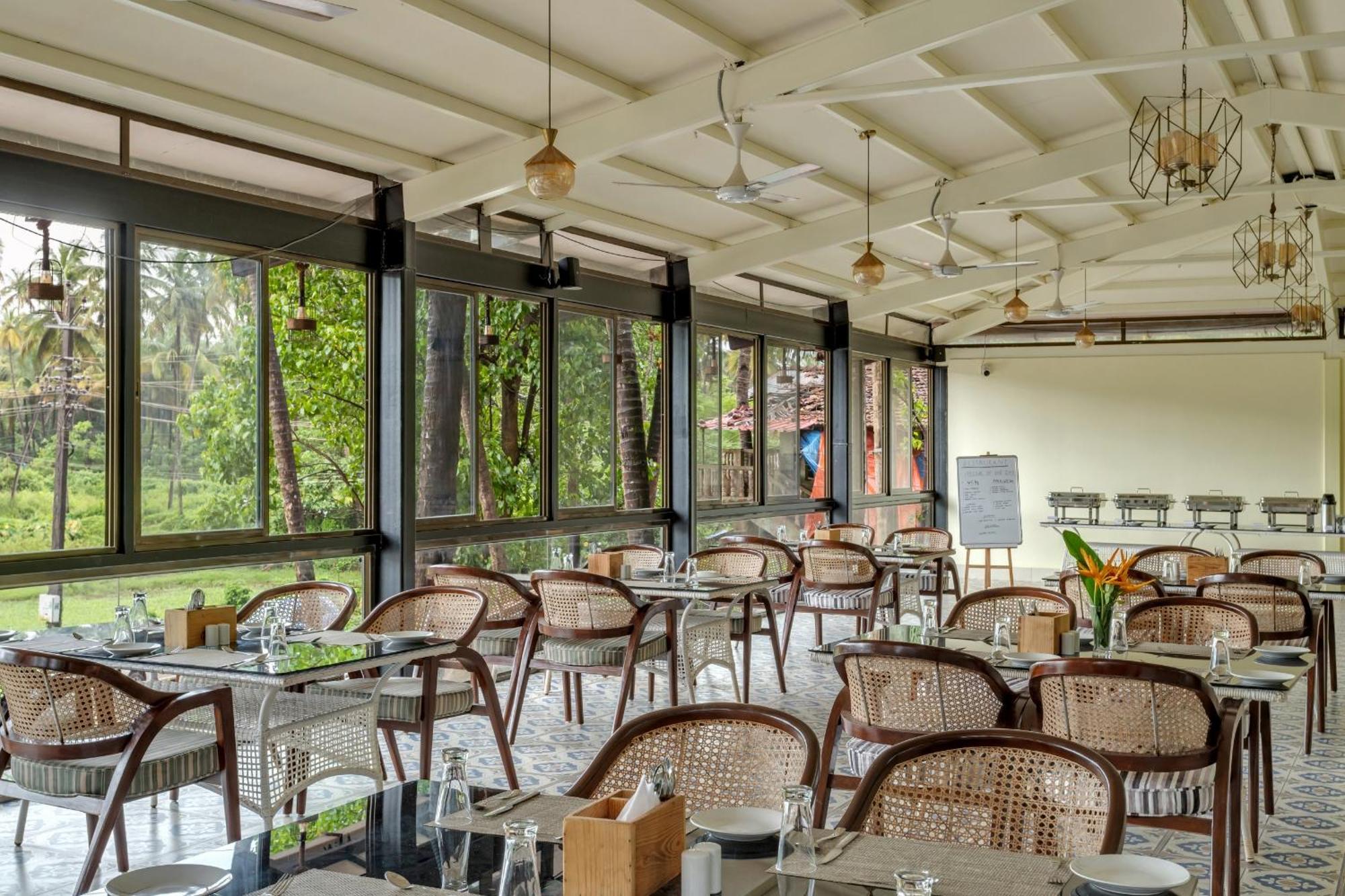 Skon Morjim Beach Resort By Orion Hotels Экстерьер фото